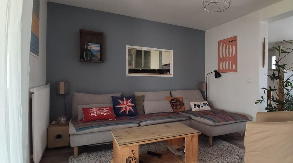 Maison Floirac 6 personnes avec spa House in Nouvelle-Aquitaine
