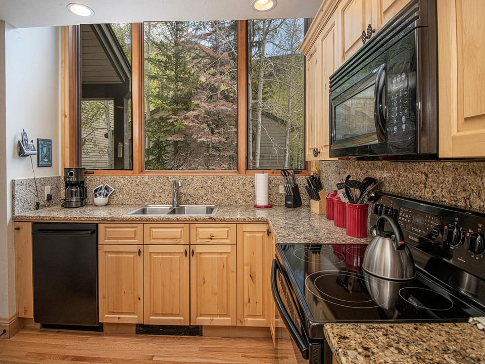 Coldstream Townhome 19 House in Vail