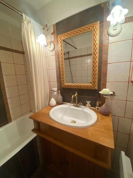 Appartement pra loup 1600 4pers Apartment in Uvernet-Fours
