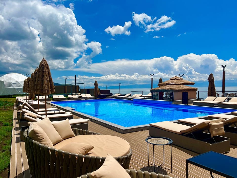 Pool view, Swimming pool