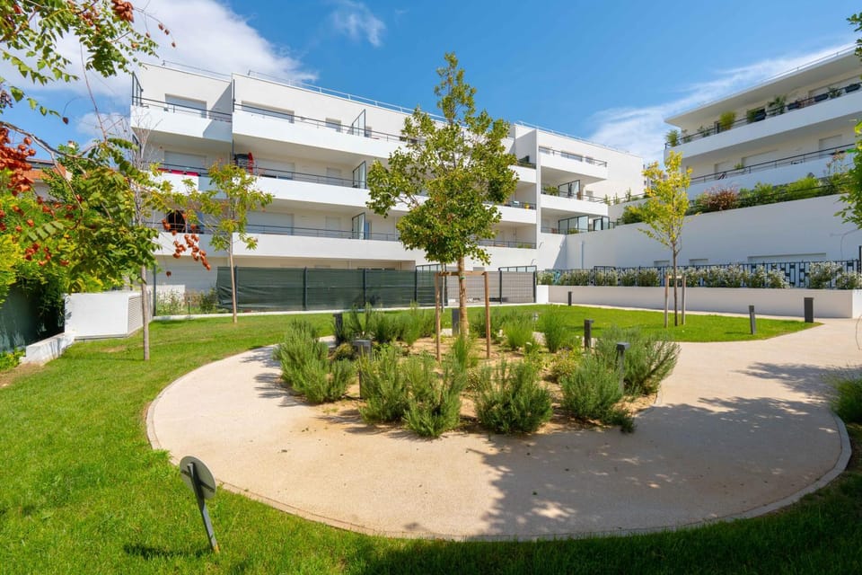 Property building, Garden, Garden view, Sunrise, Sunset, Inner courtyard view