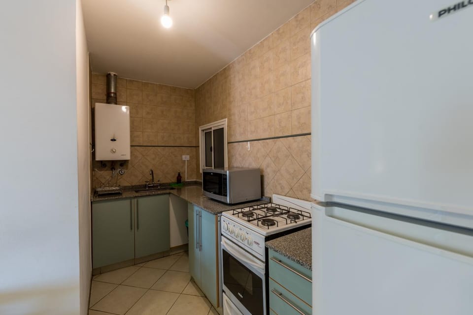 Kitchen or kitchenette, minibar, pet friendly, stove