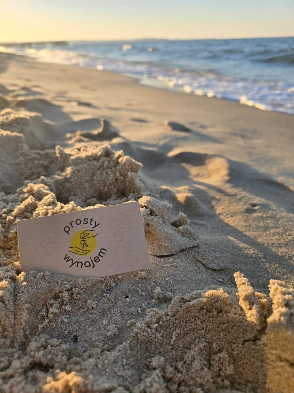 Day, Beach, Logo/Certificate/Sign, Sunset