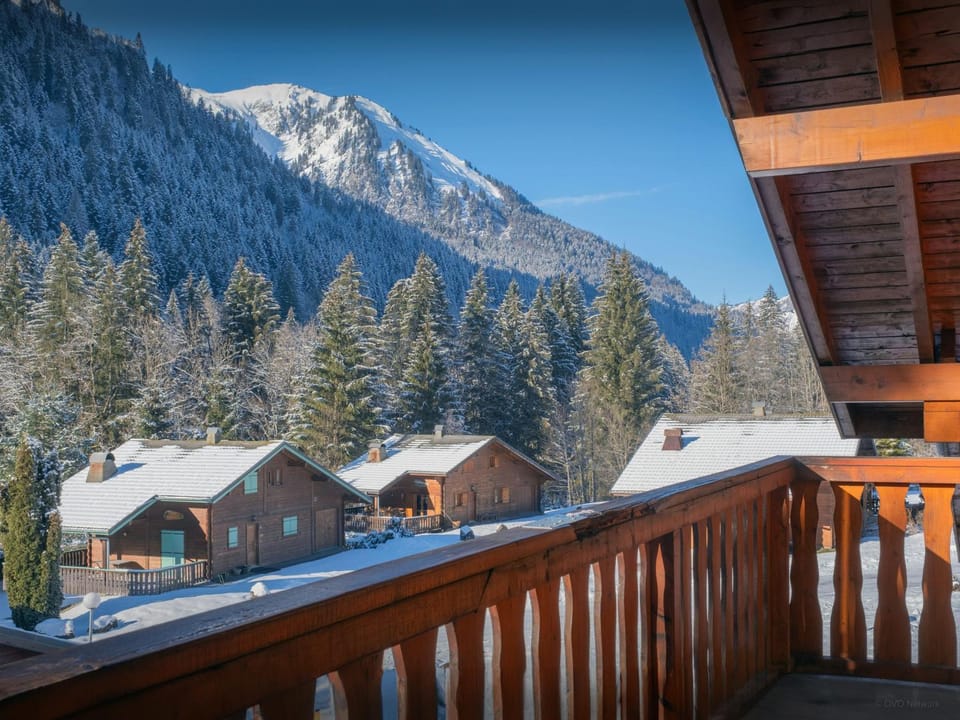 Day, Natural landscape, Winter, View (from property/room), Mountain view