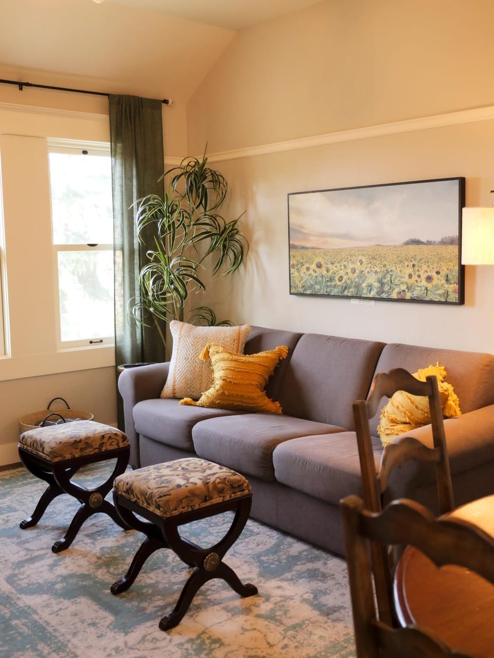 RedTail Inn - 3 Suites Sleeps up to 12 House in Ashland