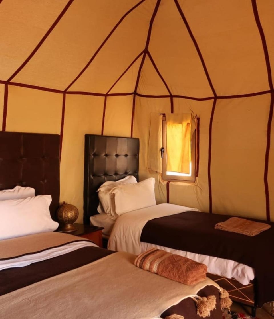camp luxury desert Luxury tent in Morocco
