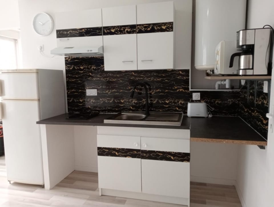 Appartement privatisé en plein centre ville Apartment in Brittany