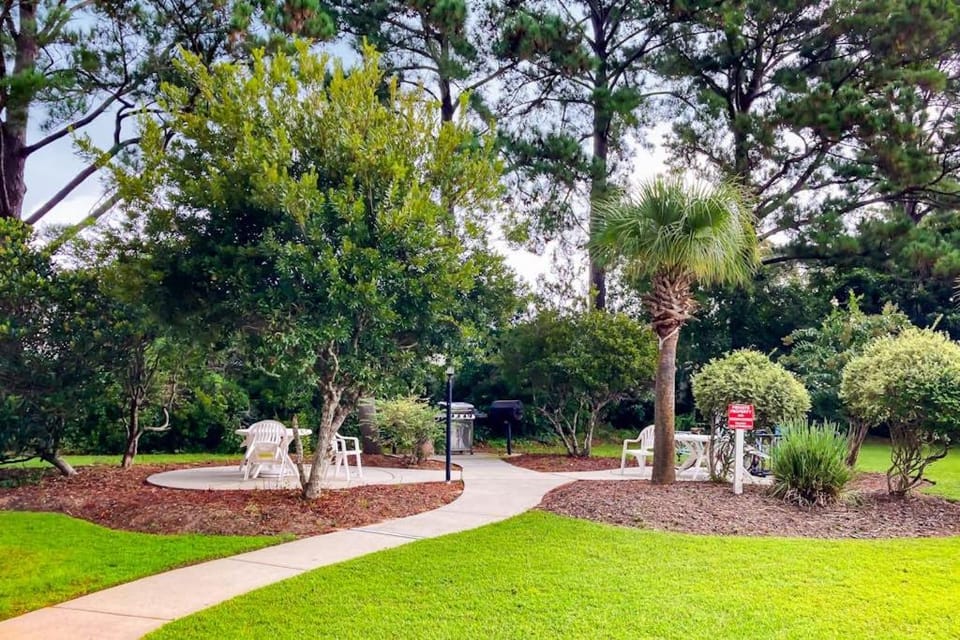 Gardens at Cypress Bay 10-302 Apartment in Little River