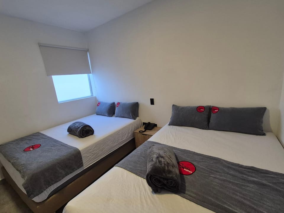 Photo of the whole room, Bedroom