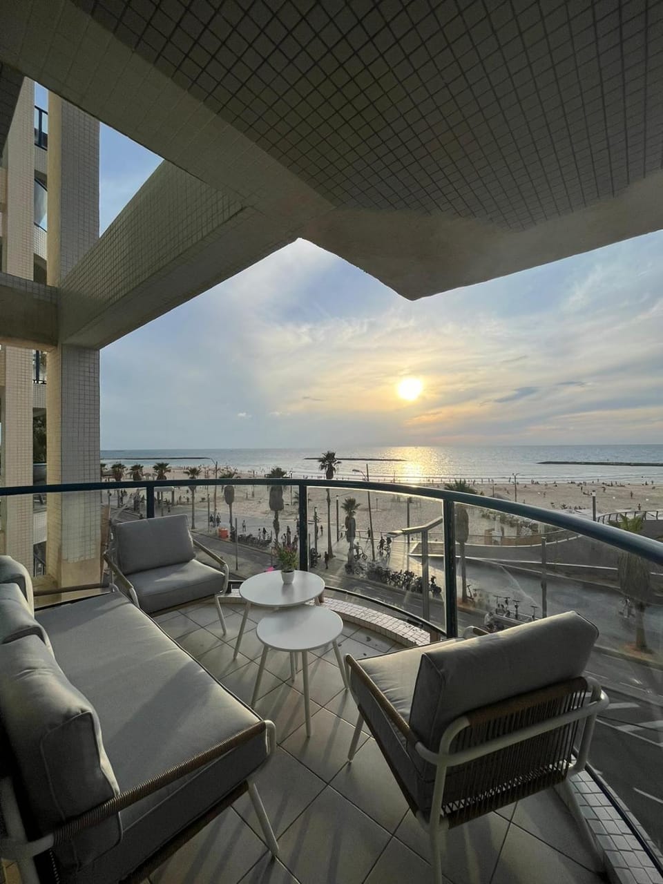 View (from property/room), Balcony/Terrace, Seating area, Sea view
