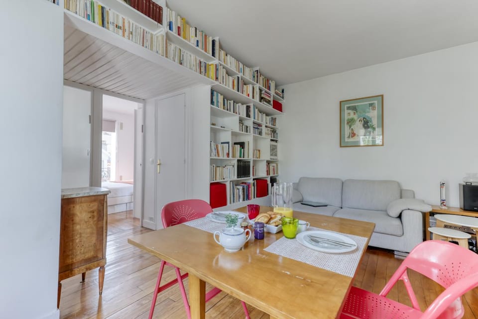 Library, Living room, Dining area