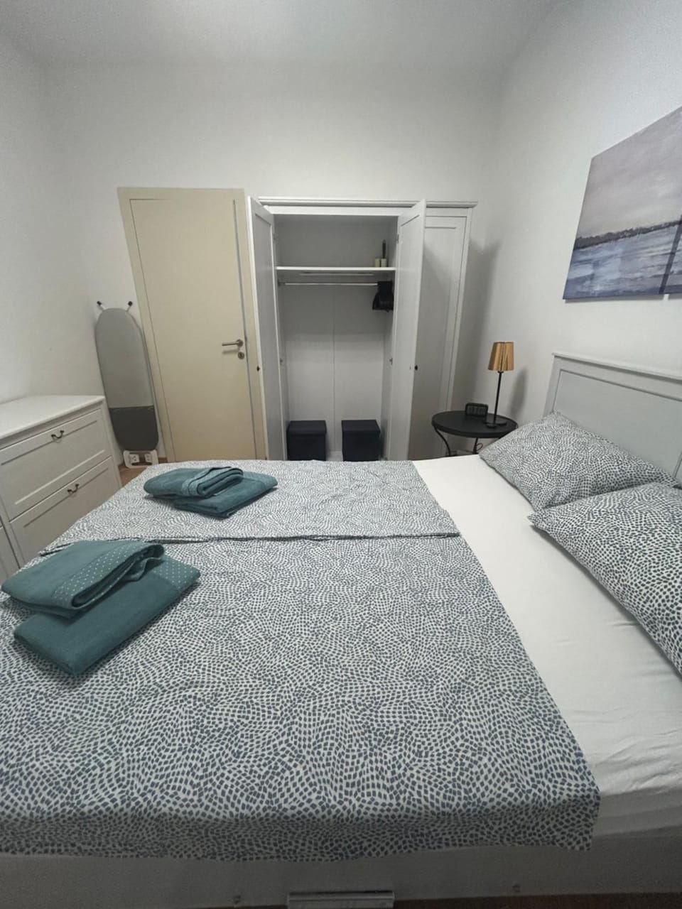 Bed, Bedroom, wardrobe