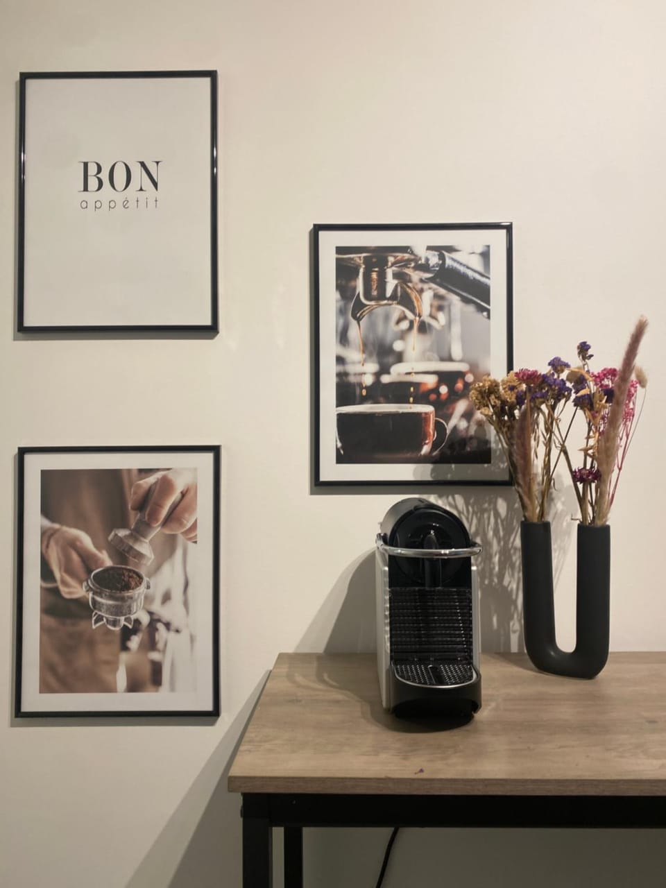 Coffee/tea facilities, Decorative detail