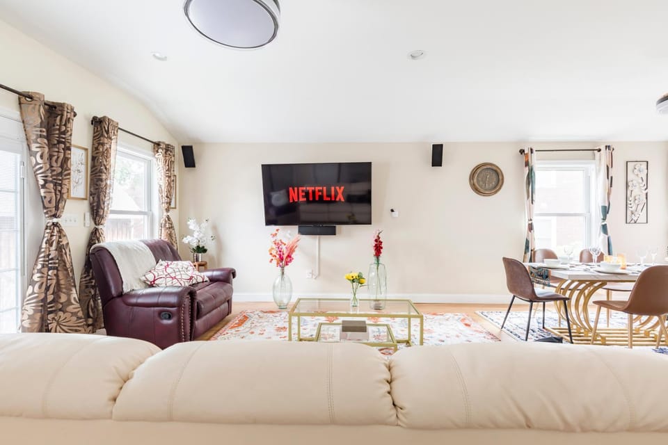 TV and multimedia, Living room