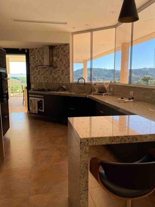 Casa excelente e ampla na represa de Piracaia Villa in State of São Paulo