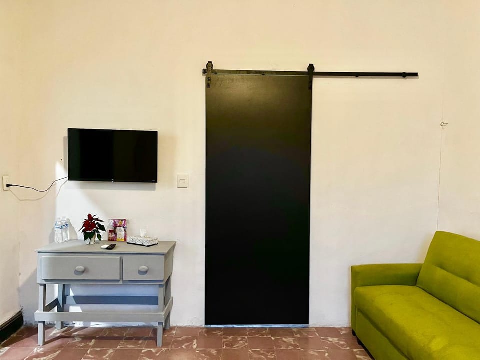 Bathroom, Living room