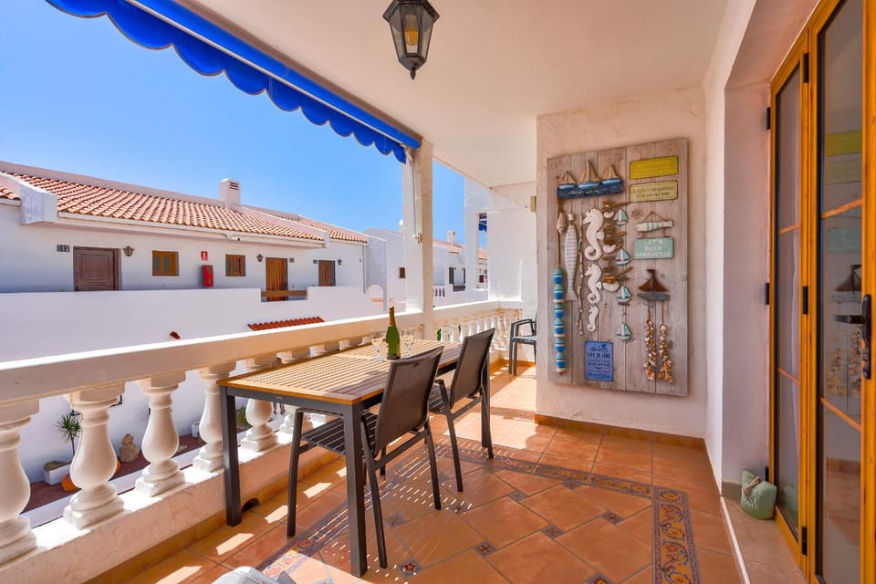 Port Royal ocean view apartment in Los Cristianos Apartment in Los Cristianos