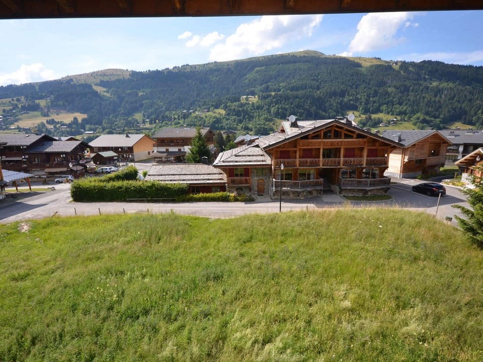 Appartement cozy aux Gets - Ski-in/Ski-out, proche centre et commodités - FR-1-623-214 Apartment in Les Gets