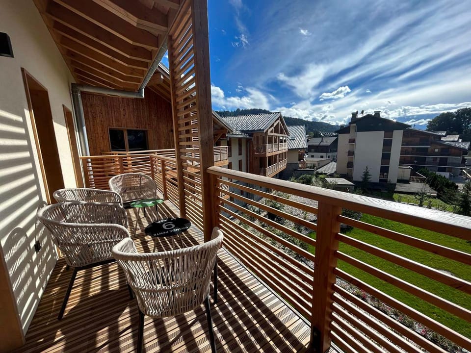 Appartement de Charme au Centre des Gets, 2 Chambres, Terrasse, Parking, Services Inclus - FR-1-623-348 Apartment in Les Gets
