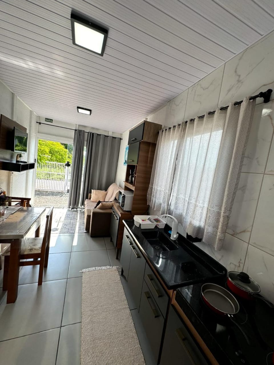 CASA CLIMATIZADA COM HIDROMASSAGEM PRÓXIMO BETO CARRERO E PRAIAS - Casa 1 DuMar Hospedagem House in Penha