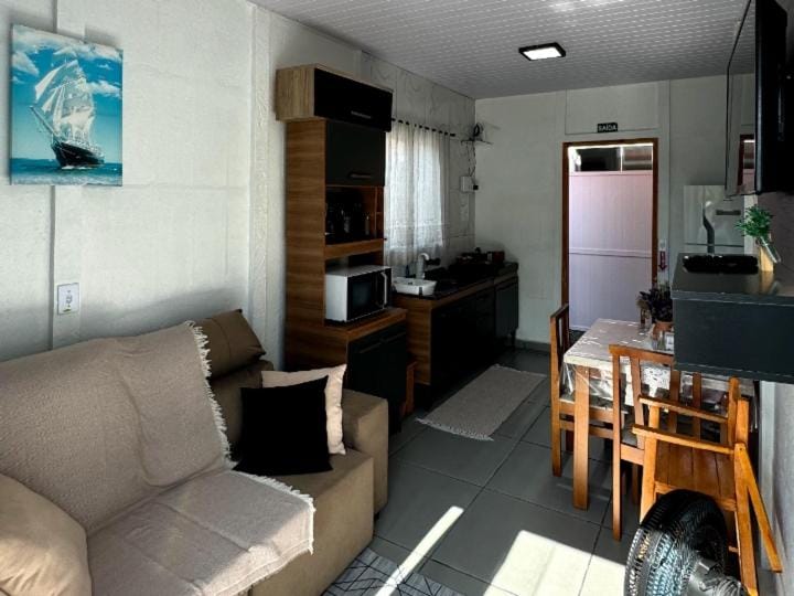 CASA CLIMATIZADA COM HIDROMASSAGEM PRÓXIMO BETO CARRERO E PRAIAS - Casa 1 DuMar Hospedagem House in Penha