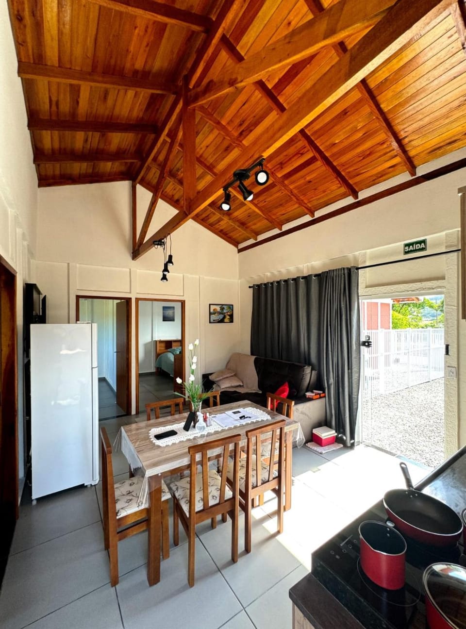 CASA CLIMATIZADA COM HIDROMASSAGEM PRÓXIMO BETO CARRERO E PRAIAS - Casa 2 DuMar Hospedagem House in Penha