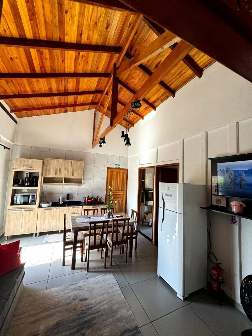 CASA CLIMATIZADA COM HIDROMASSAGEM PRÓXIMO BETO CARRERO E PRAIAS - Casa 2 DuMar Hospedagem House in Penha
