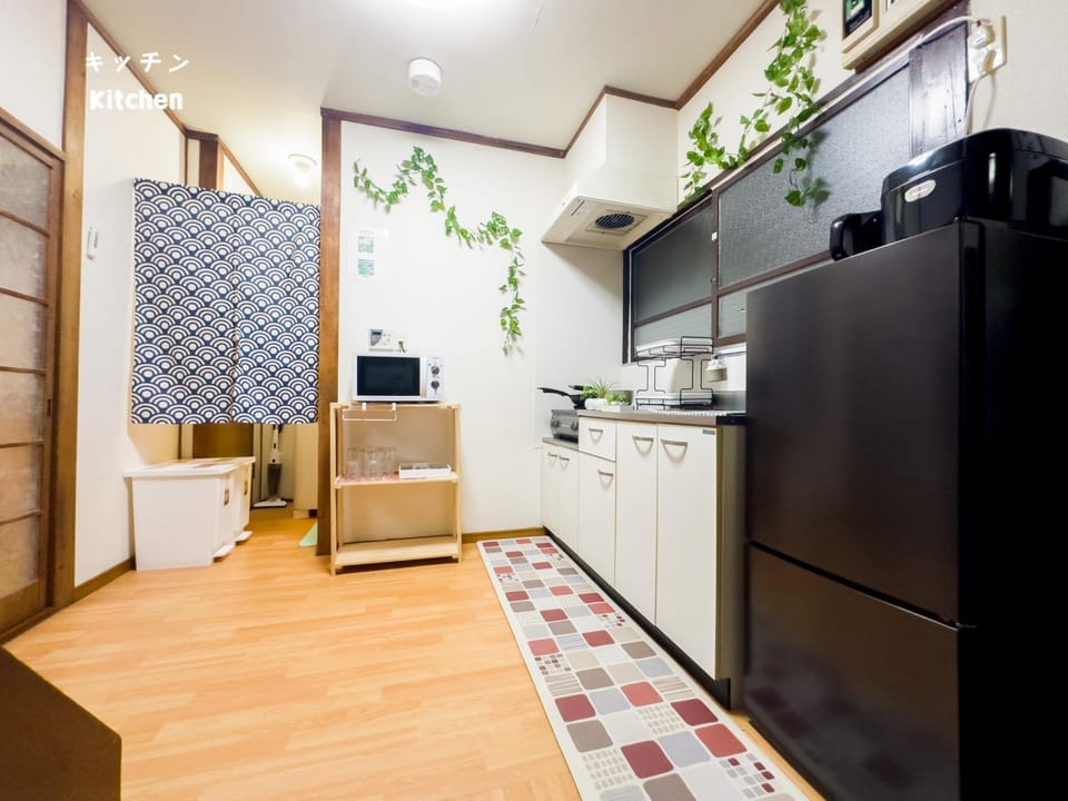 Kitchen or kitchenette, Kitchen or kitchenette, stove