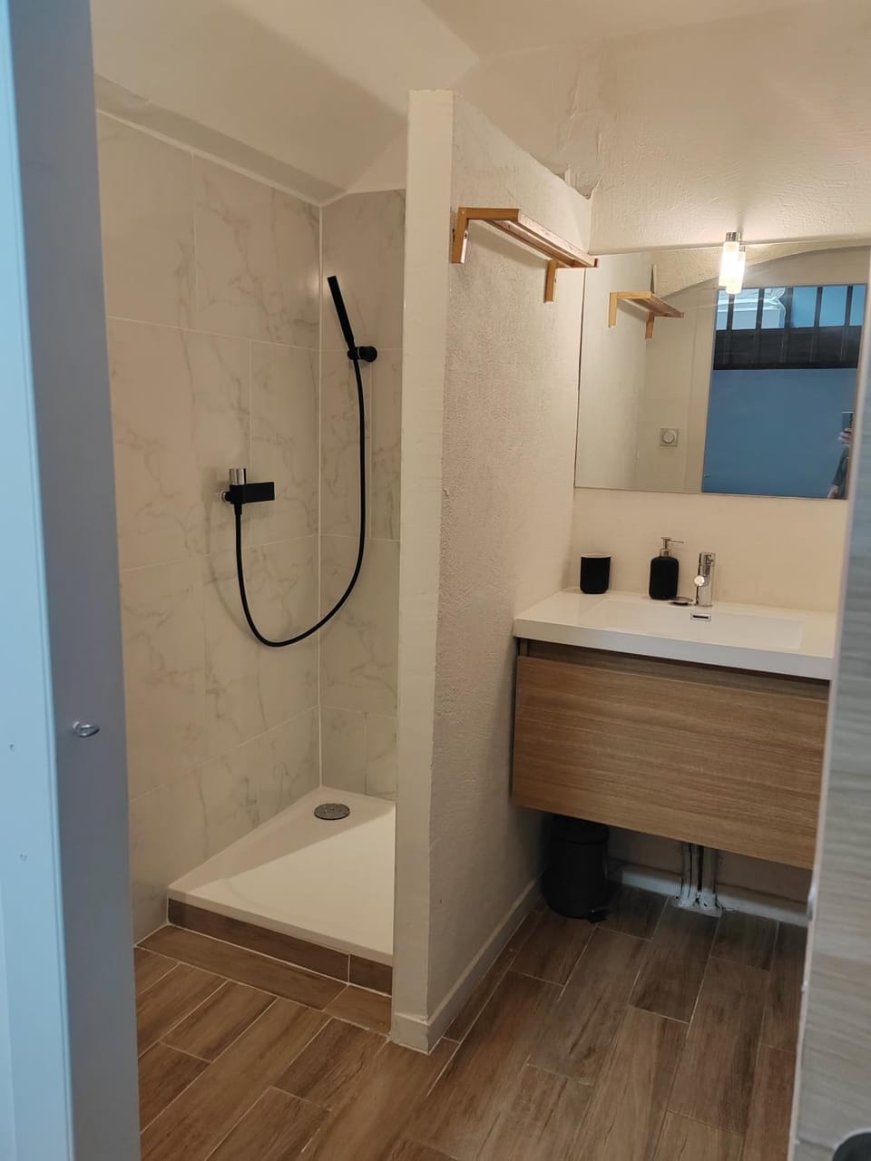Bel appartement Apartment in Nimes