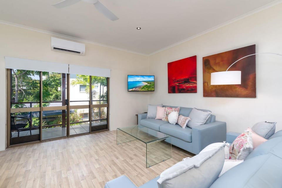Villa 5 Marlin Terraces Apartment in Port Douglas