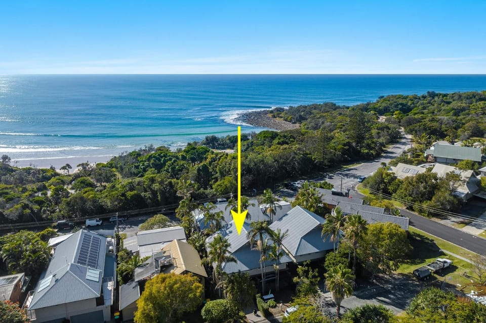 Property building, Bird's eye view, Beach, Sea view
