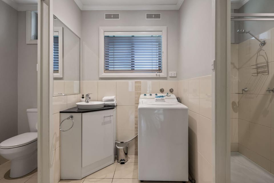 Grevillea Gardens Unit 5 Apartment in Porepunkah