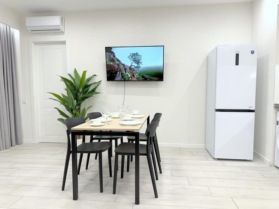 TV and multimedia, Kitchen or kitchenette, Evening entertainment, air conditioner