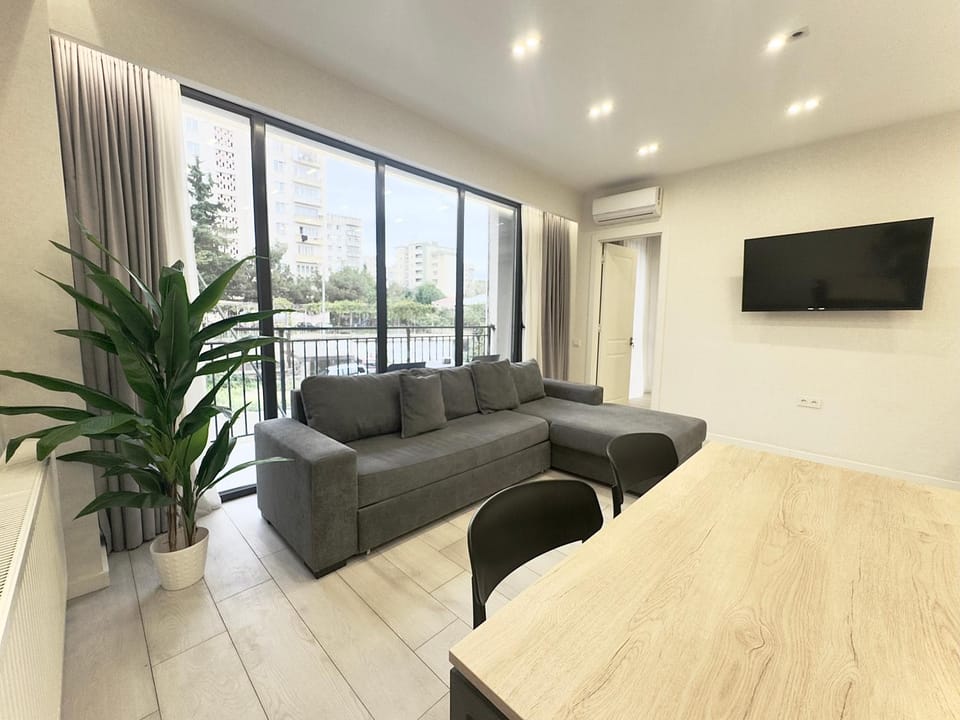 Communal lounge/ TV room, TV and multimedia, Living room, Seating area, Evening entertainment