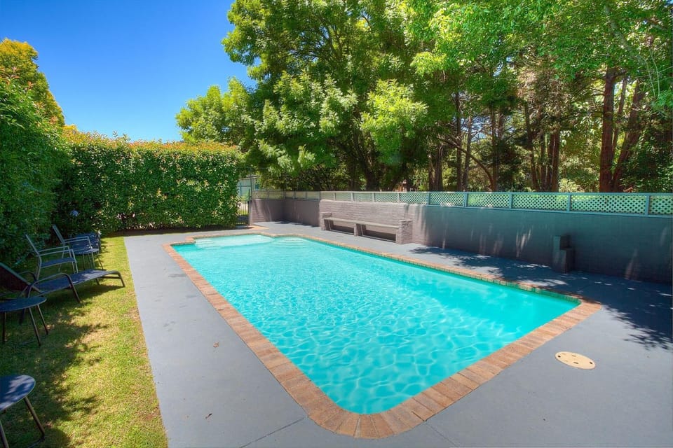 Grevillea Gardens Unit 6 Apartment in Porepunkah