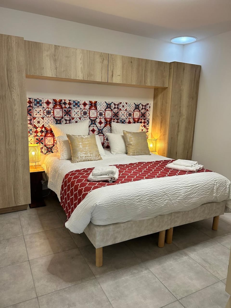 Bed, Bedroom, wardrobe