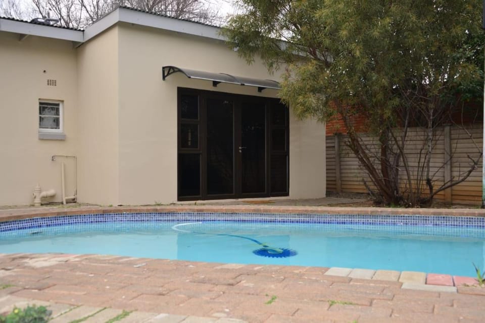Property building, Pool view, Swimming pool