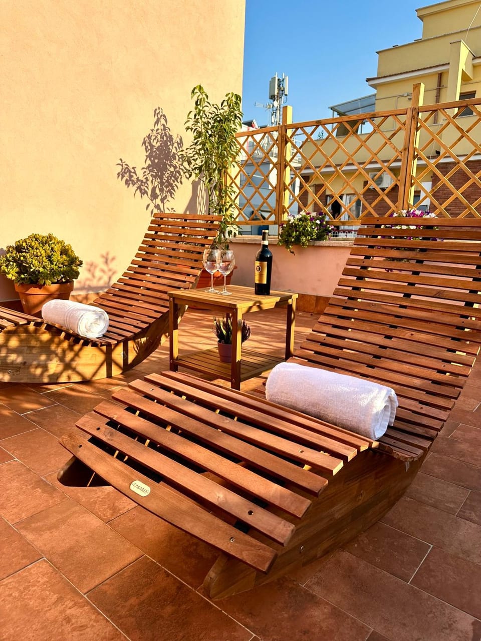 Patio, Solarium, Balcony/Terrace, sunbed