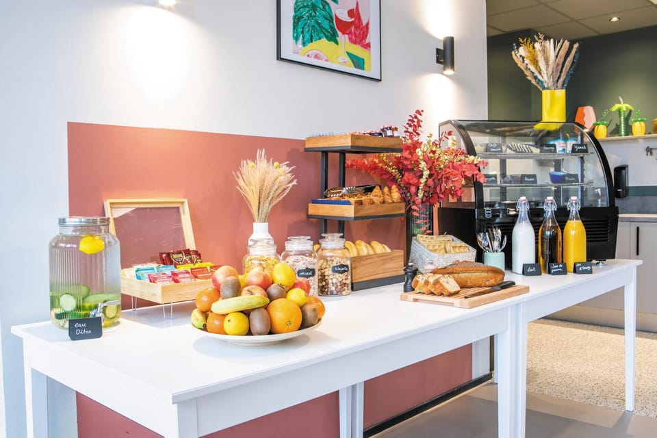 Food, Breakfast, Buffet breakfast, Drinks
