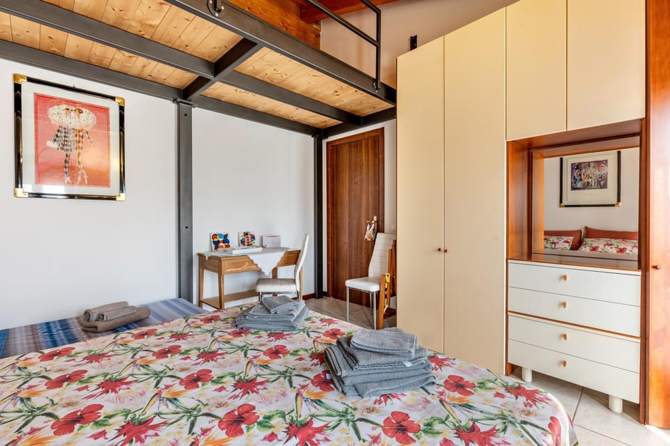 Property building, Living room, Bedroom