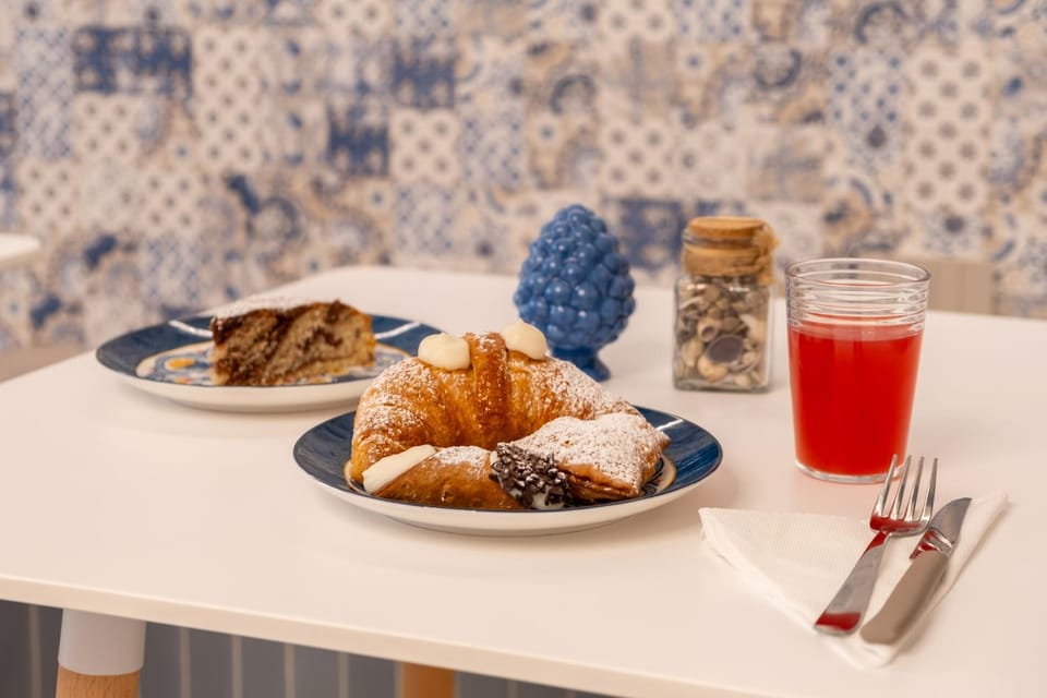 Food and drinks, Food, Breakfast, Buffet breakfast, Italian breakfast, Non alcoholic drinks
