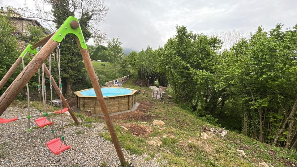Casa de les Escoles, Espinalbet - ALBERGA Chalet in Berguedà