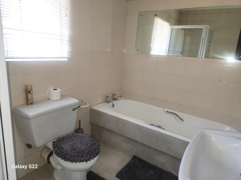 18onkuruman Bed and Breakfast in Port Elizabeth