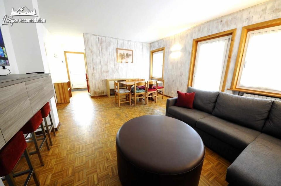 Chalet Rododendro Forést by Livigno Accomodation Apartment in Canton of Grisons