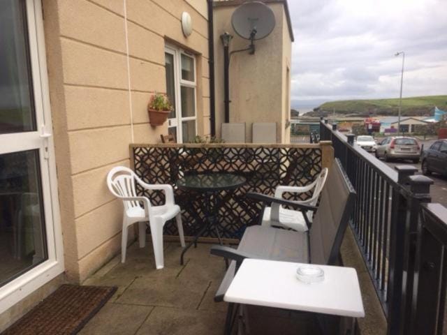 Patio, Balcony/Terrace