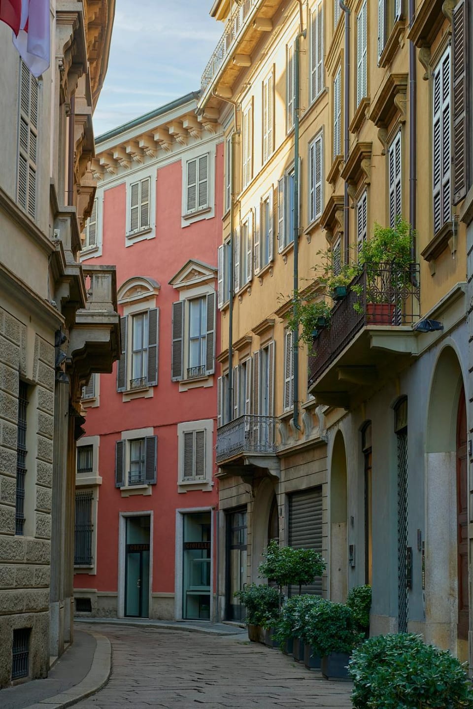 Property building, Street view