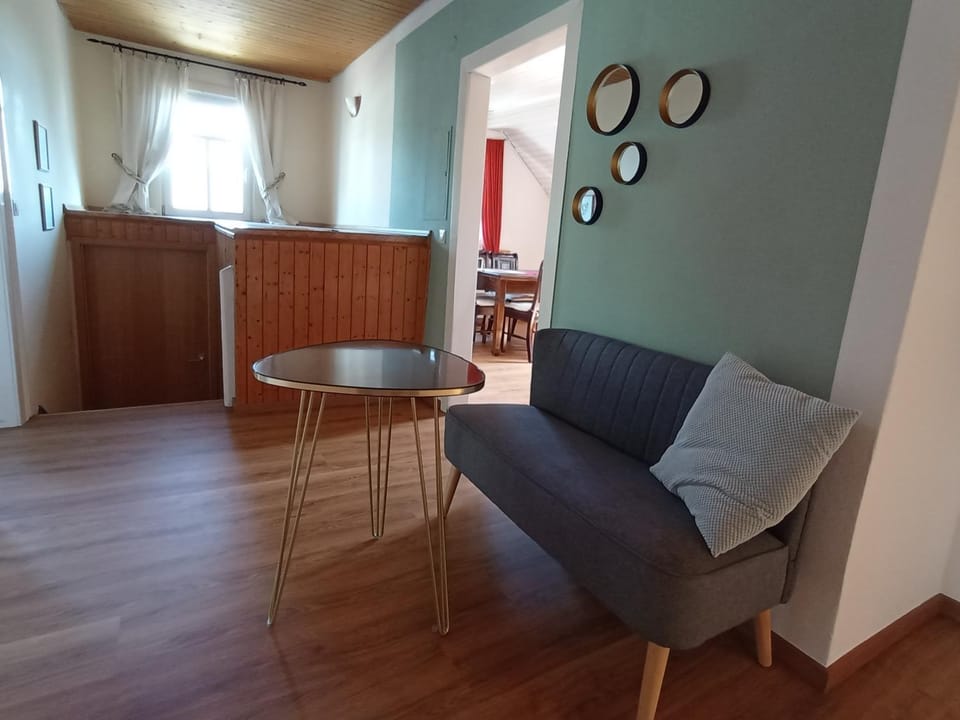 Dachgeschoss - Maria von Berg - Wohnen auf Zeit Apartment in Baden-Württemberg