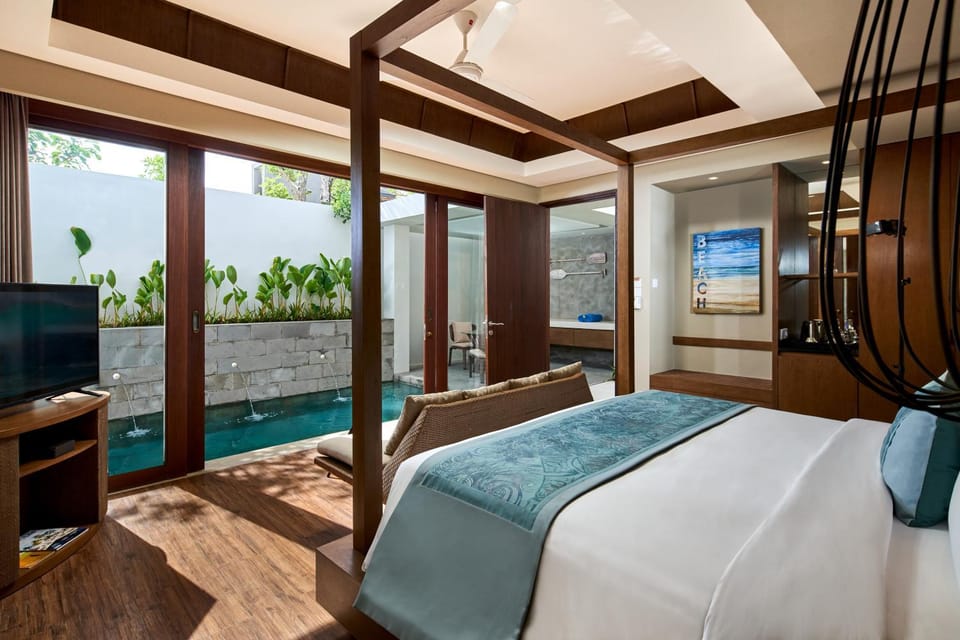 Bed, Bedroom, Pool view, Swimming pool