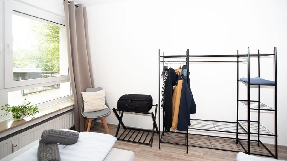 Bedroom, wardrobe