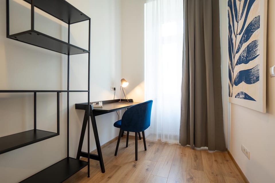 Bedroom, hair dresser